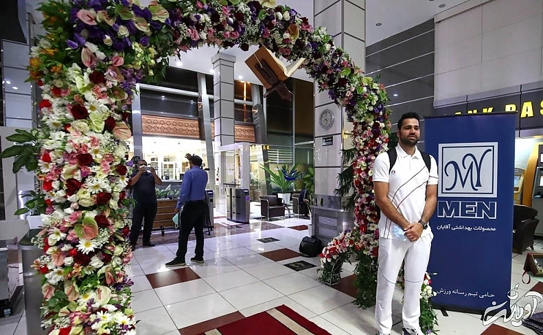 (تصاویر) طراحی لباس ورزشکاران ایران در المپیک خبرساز شد